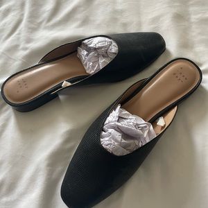 Black Textured Mules